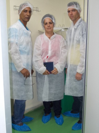 Especialistas del CNEA durante levantamiento diagnóstico en el CIM